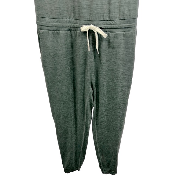 Vuori Lux Jumpsuit Stone Heather M - Picture 8 of 12